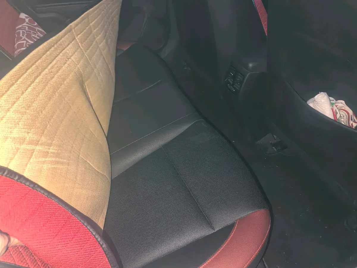 2017 Kia KX Cross 1.4L 100HP L4 6AT,autocango,china used car exporter,china ev exporter,chinese used car exporter,chinese used ev exporter