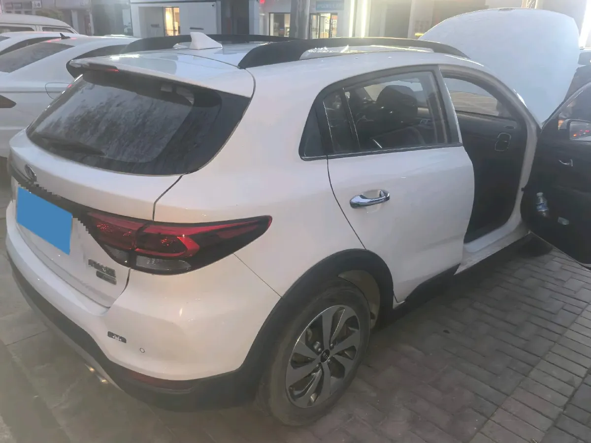 2017 Kia KX Cross 1.4L 100HP L4 6AT,autocango,china used car exporter,china ev exporter,chinese used car exporter,chinese used ev exporter