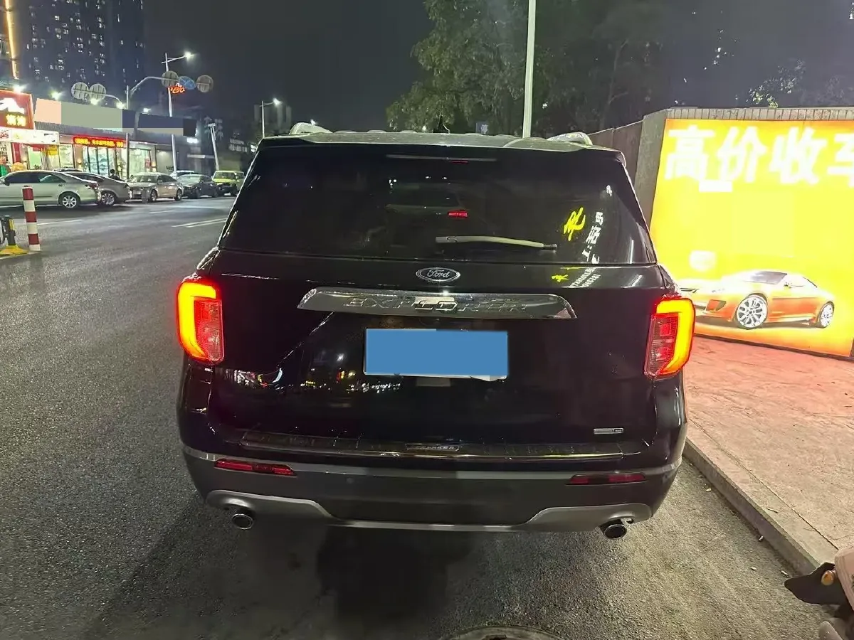 2020 Ford Explorer 2.3T 276HP L4 10AT,autocango,china used car exporter,china ev exporter,chinese used car exporter,chinese used ev exporter