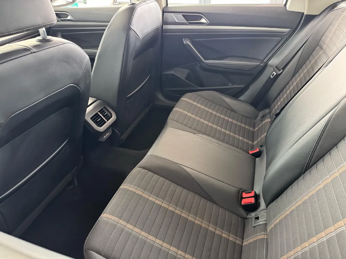 2019 Volkswagen Sagitar 1.2T 116HP L4 7DCT,autocango,china used car exporter,china ev exporter,chinese used car exporter,chinese used ev exporter