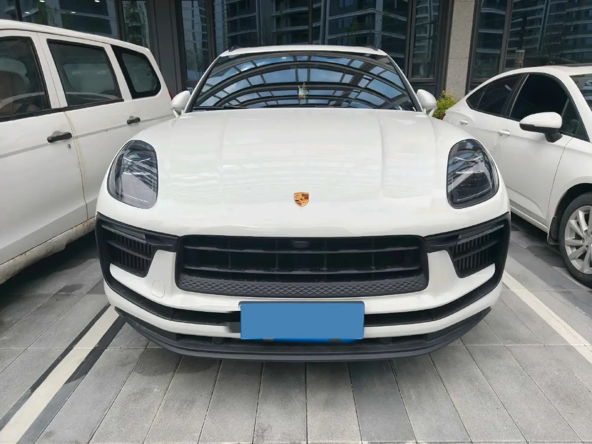 2023 Porsche Macan 2.9T 380HP V6 7DCT,autocango,china used car exporter,china ev exporter,chinese used car exporter,chinese used ev exporter