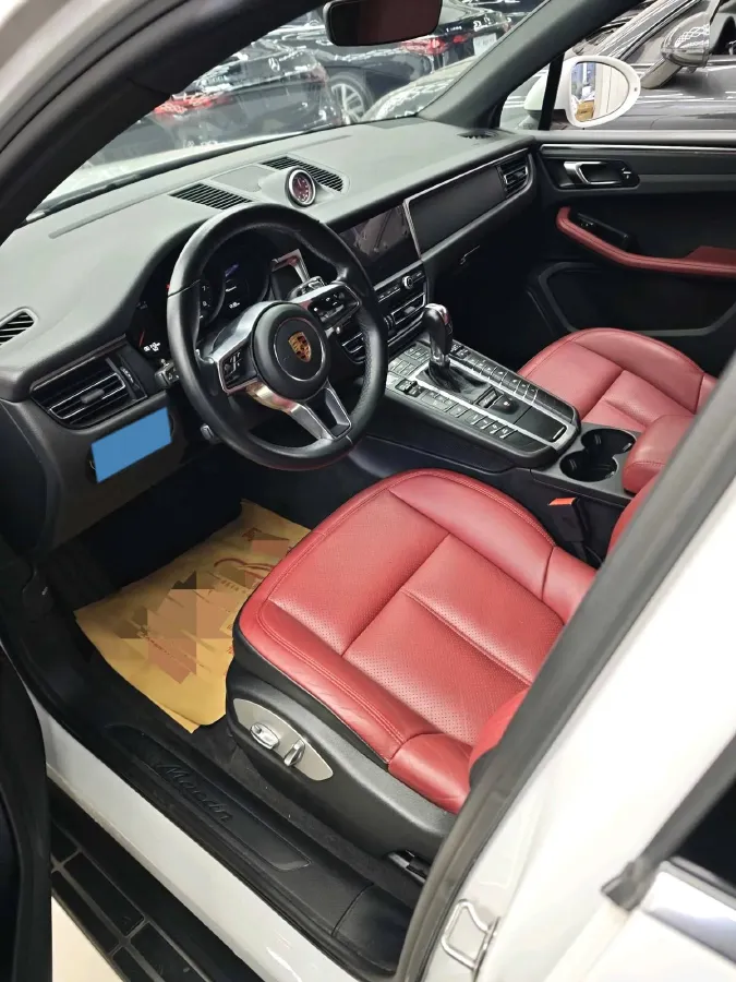 2018 Porsche Macan 2.0T 252HP L4 7DCT,autocango,china used car exporter,china ev exporter,chinese used car exporter,chinese used ev exporter