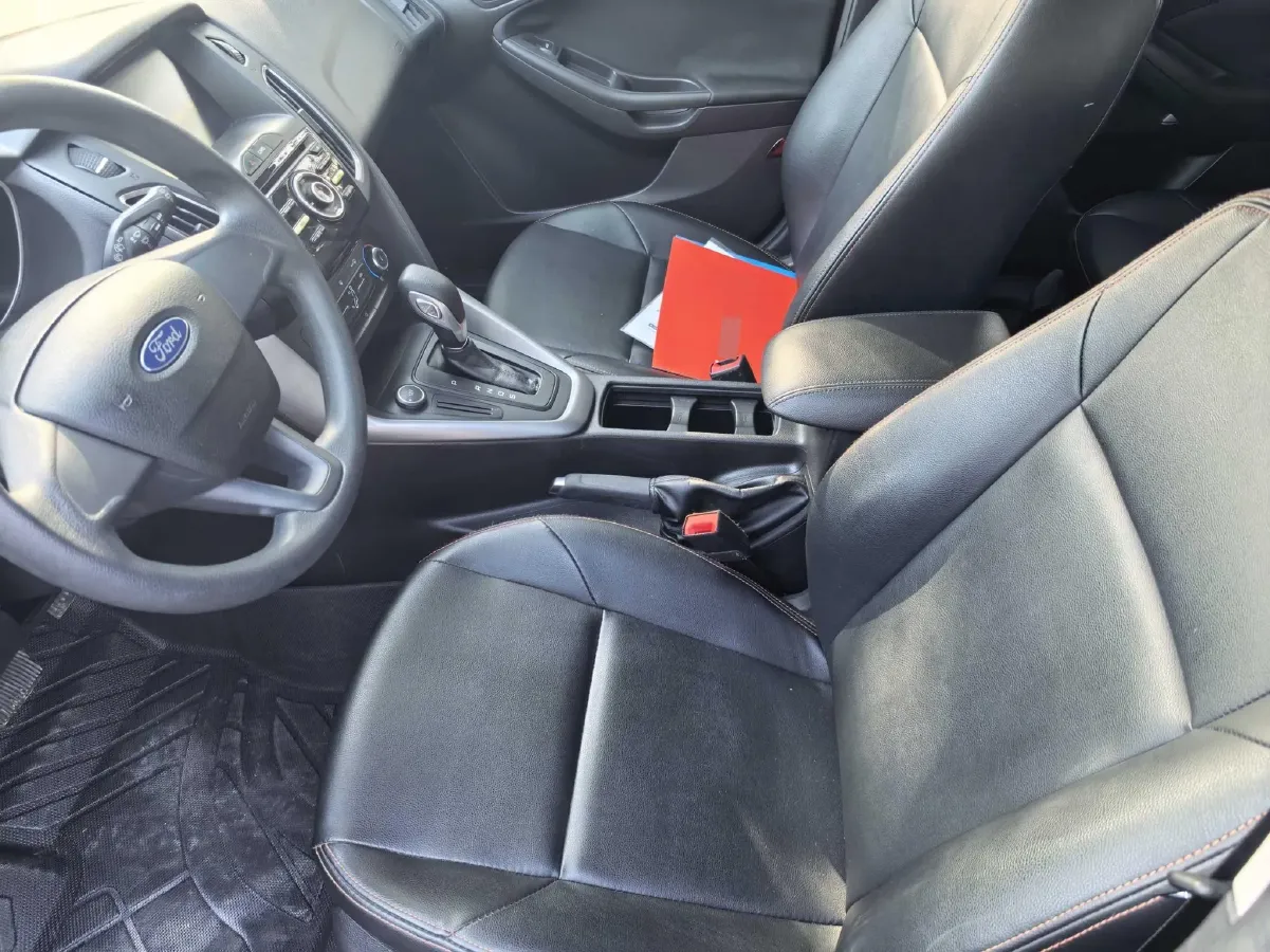 2018 Ford Focus 1.6L 125HP L4 6DCT,autocango,china used car exporter,china ev exporter,chinese used car exporter,chinese used ev exporter