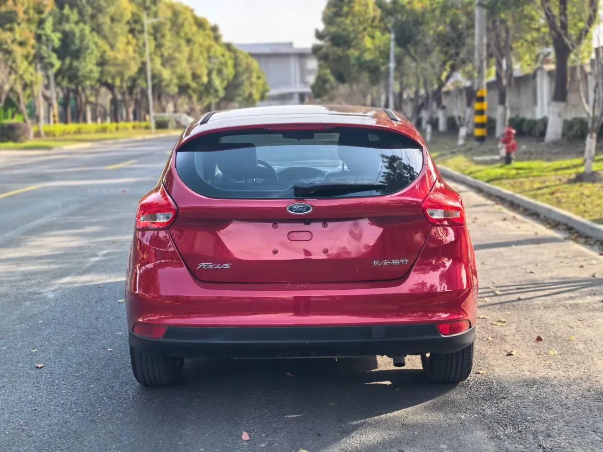 2018 Ford Focus 1.6L 125HP L4 6DCT,autocango,china used car exporter,china ev exporter,chinese used car exporter,chinese used ev exporter