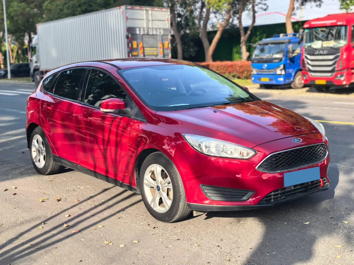 2018 Ford Focus 1.6L 125HP L4 6DCT,autocango,china used car exporter,china ev exporter,chinese used car exporter,chinese used ev exporter