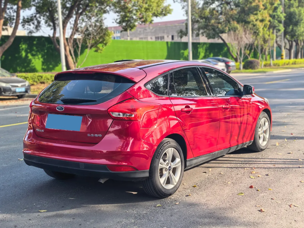 2018 Ford Focus 1.6L 125HP L4 6DCT,autocango,china used car exporter,china ev exporter,chinese used car exporter,chinese used ev exporter