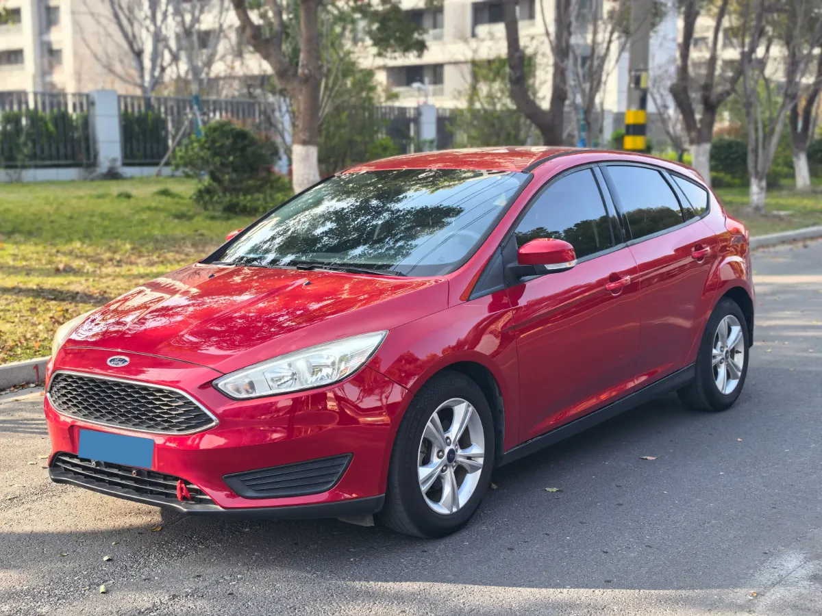 2018 Ford Focus 1.6L 125HP L4 6DCT,autocango,china used car exporter,china ev exporter,chinese used car exporter,chinese used ev exporter