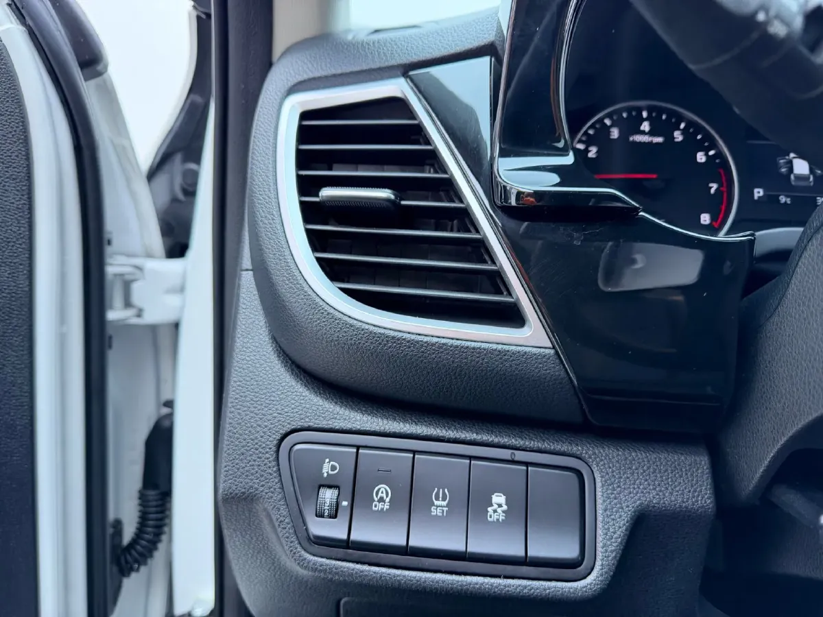 2021 Kia KX3 1.5L 115HP L4 CVT,autocango,china used car exporter,china ev exporter,chinese used car exporter,chinese used ev exporter