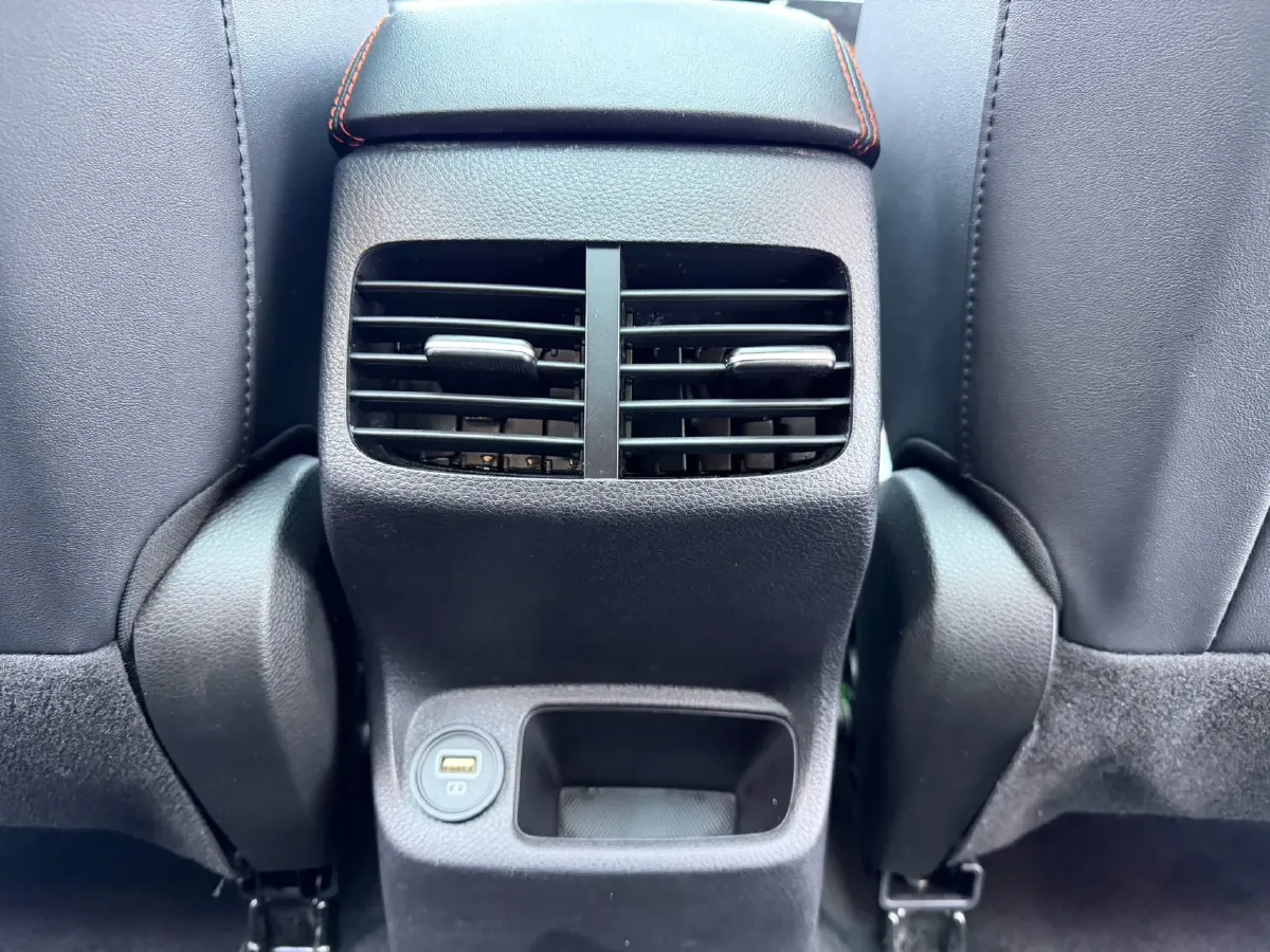 2021 Kia KX3 1.5L 115HP L4 CVT,autocango,china used car exporter,china ev exporter,chinese used car exporter,chinese used ev exporter