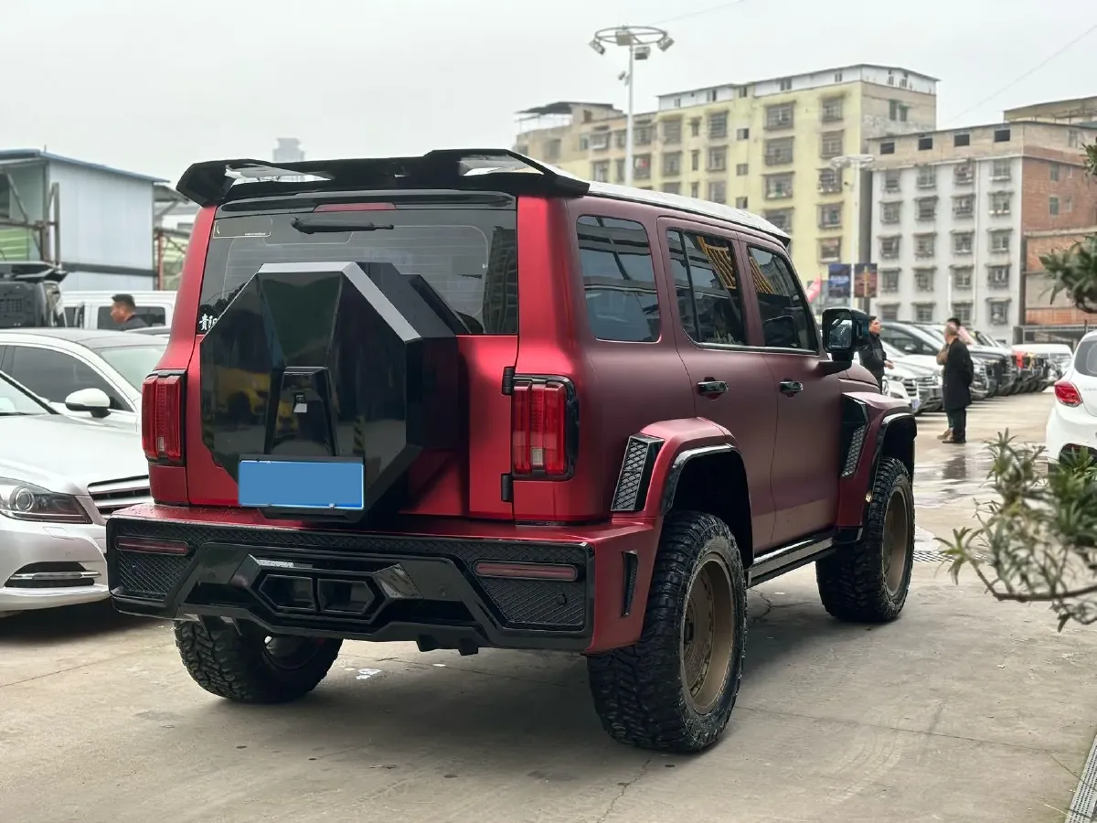 2023 Tank 300 2.0T 227HP L4 8AT,autocango,china used car exporter,china ev exporter,chinese used car exporter,chinese used ev exporter