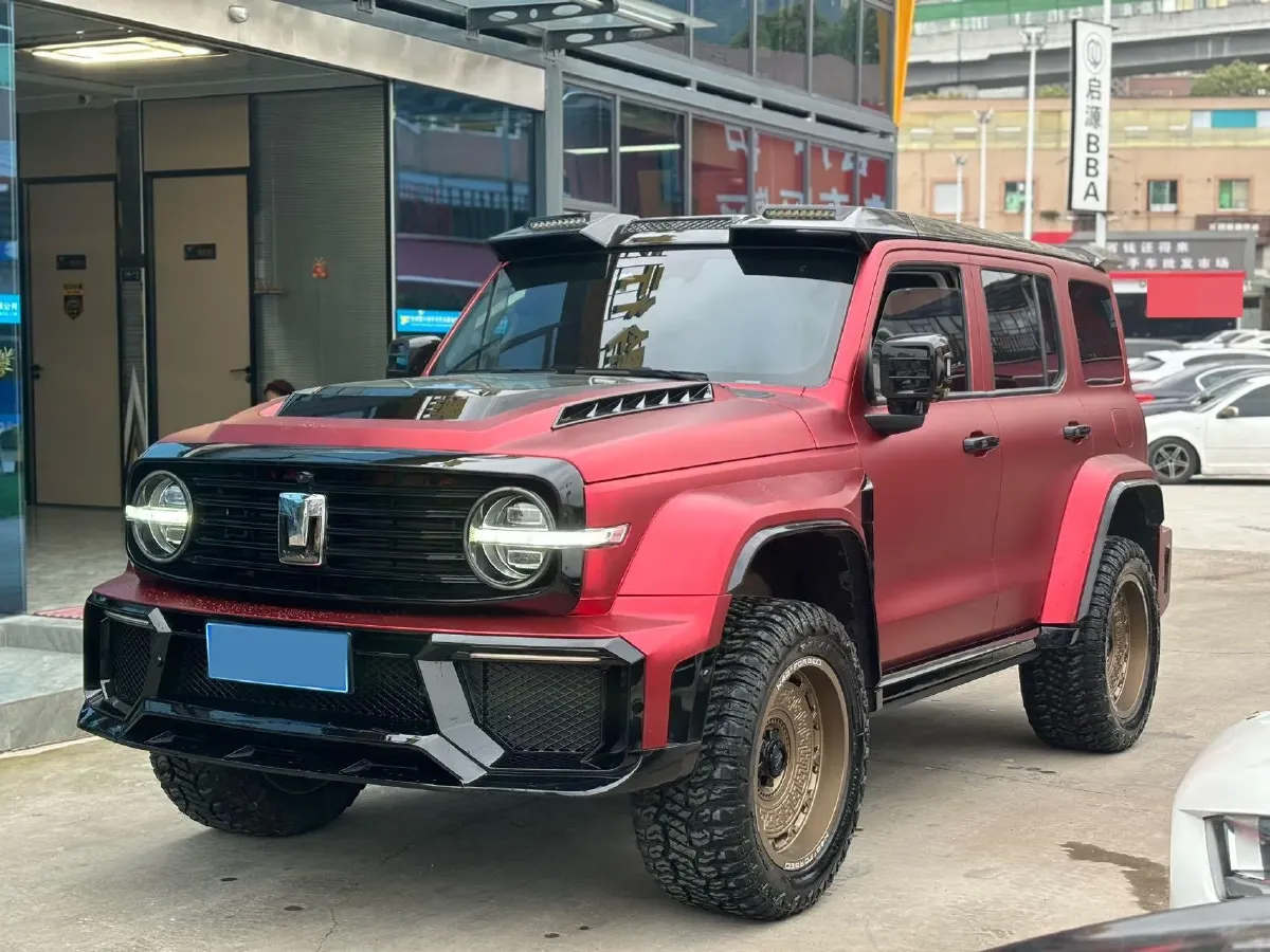 2023 Tank 300 2.0T 227HP L4 8AT,autocango,china used car exporter,china ev exporter,chinese used car exporter,chinese used ev exporter