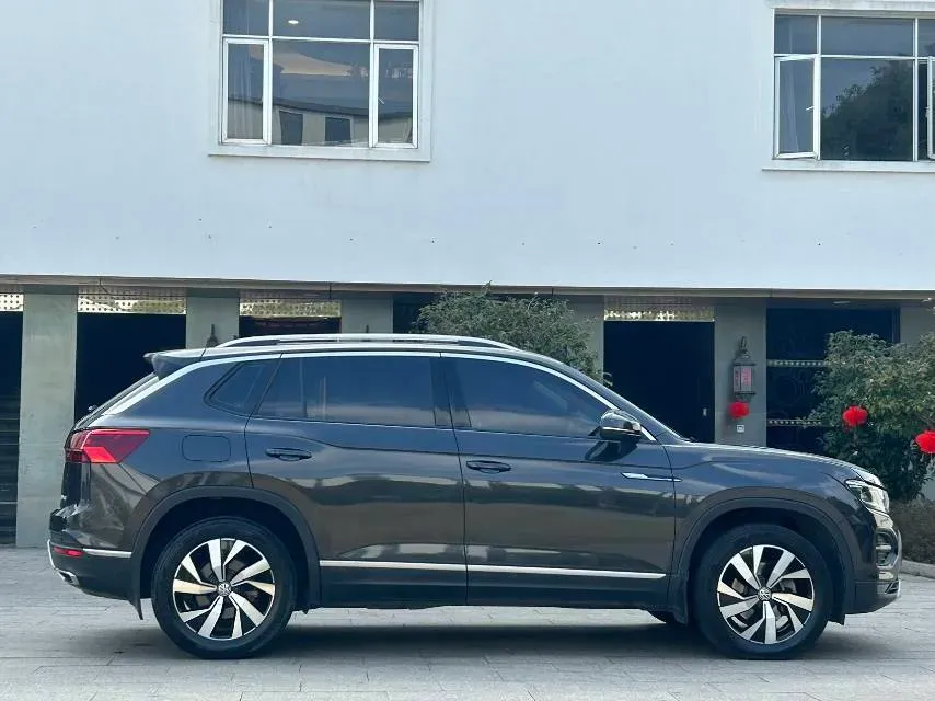 2020 Volkswagen Tayron 2.0T 186HP L4 7DCT,autocango,china used car exporter,china ev exporter,chinese used car exporter,chinese used ev exporter