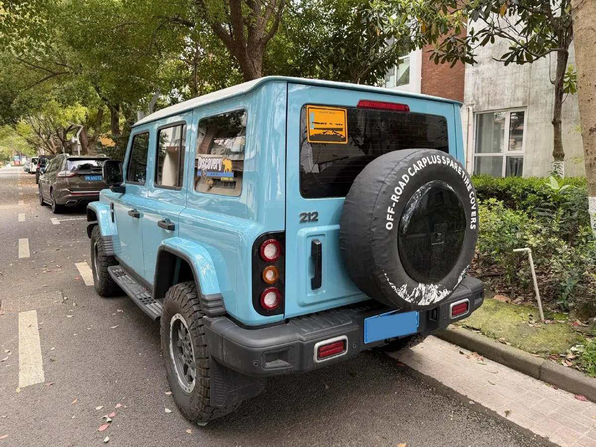 2025 212 212 T01 2.0T 252HP L4 8AT,autocango,china used car exporter,china ev exporter,chinese used car exporter,chinese used ev exporter