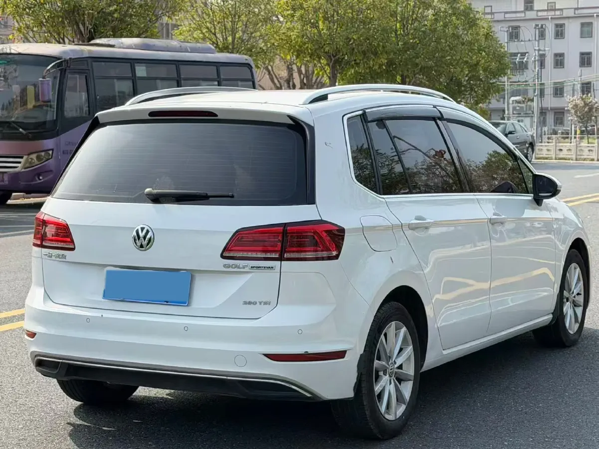 2019 Volkswagen Golf Sportsvan 1.4T 150HP L4 7DCT,autocango,china used car exporter,china ev exporter,chinese used car exporter,chinese used ev exporter