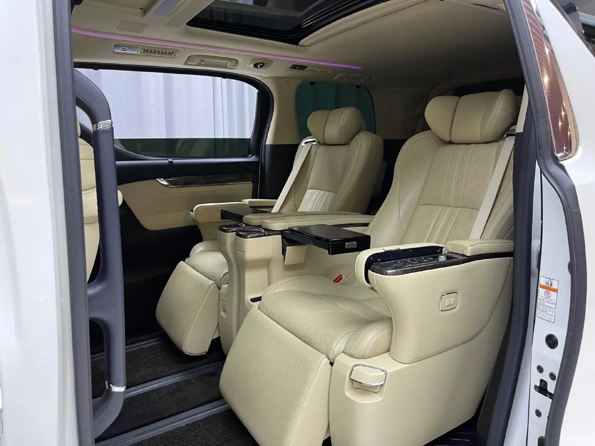 2020 Toyota Vellfire 2.5L 117HP L4 E-CVT Hybrid,autocango,china used car exporter,china ev exporter,chinese used car exporter,chinese used ev exporter