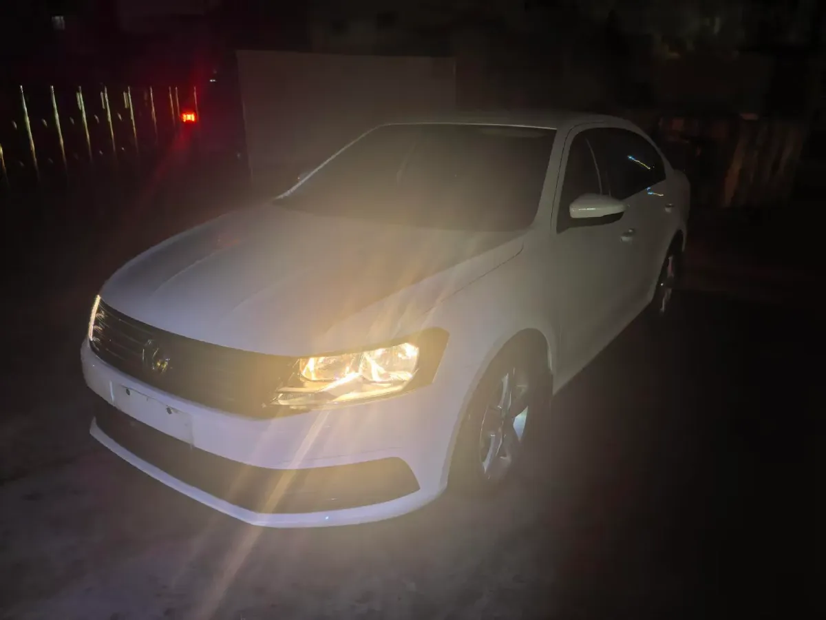 2017 Volkswagen Lavida 1.6L 110HP L4 6AT,autocango,china used car exporter,china ev exporter,chinese used car exporter,chinese used ev exporter
