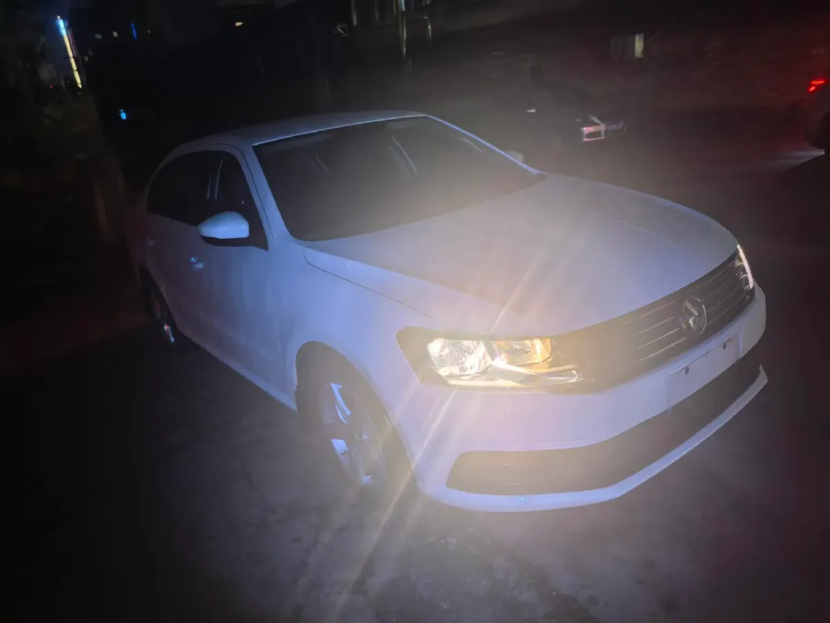 2017 Volkswagen Lavida 1.6L 110HP L4 6AT,autocango,china used car exporter,china ev exporter,chinese used car exporter,chinese used ev exporter