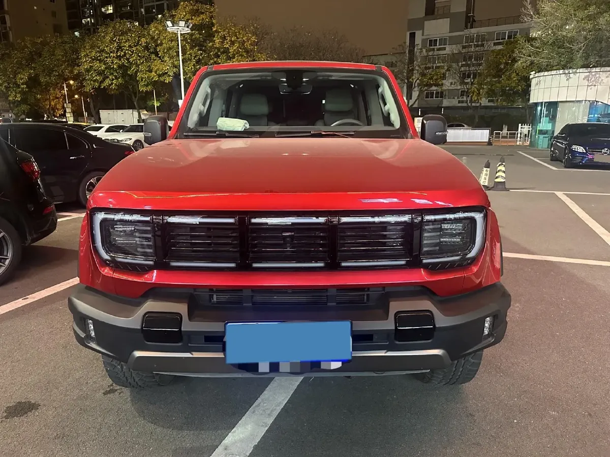 2024 Beijing BJ40 2.0T 245HP L4 8AT,autocango,china used car exporter,china ev exporter,chinese used car exporter,chinese used ev exporter