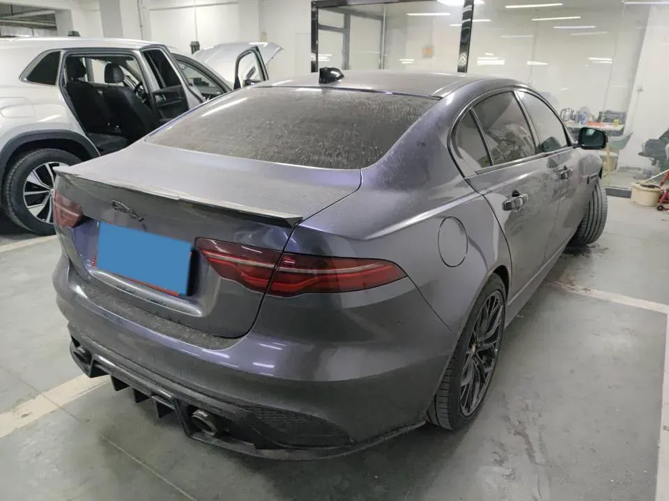 2021 Jaguar XEL 2.0T 250HP L4 8AT,autocango,china used car exporter,china ev exporter,chinese used car exporter,chinese used ev exporter