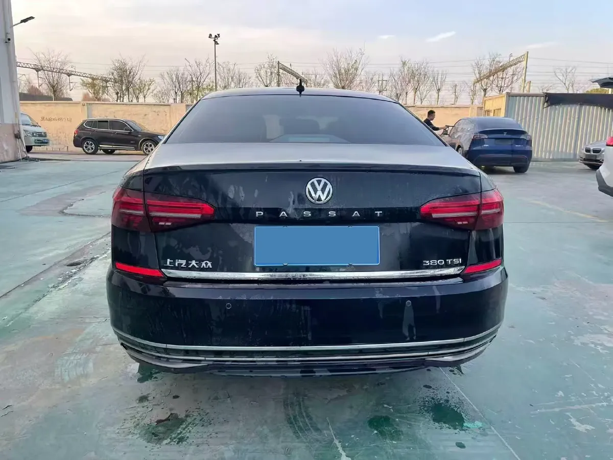 2019 Volkswagen Passat 2.0T 186HP L4 7DCT,autocango,china used car exporter,china ev exporter,chinese used car exporter,chinese used ev exporter
