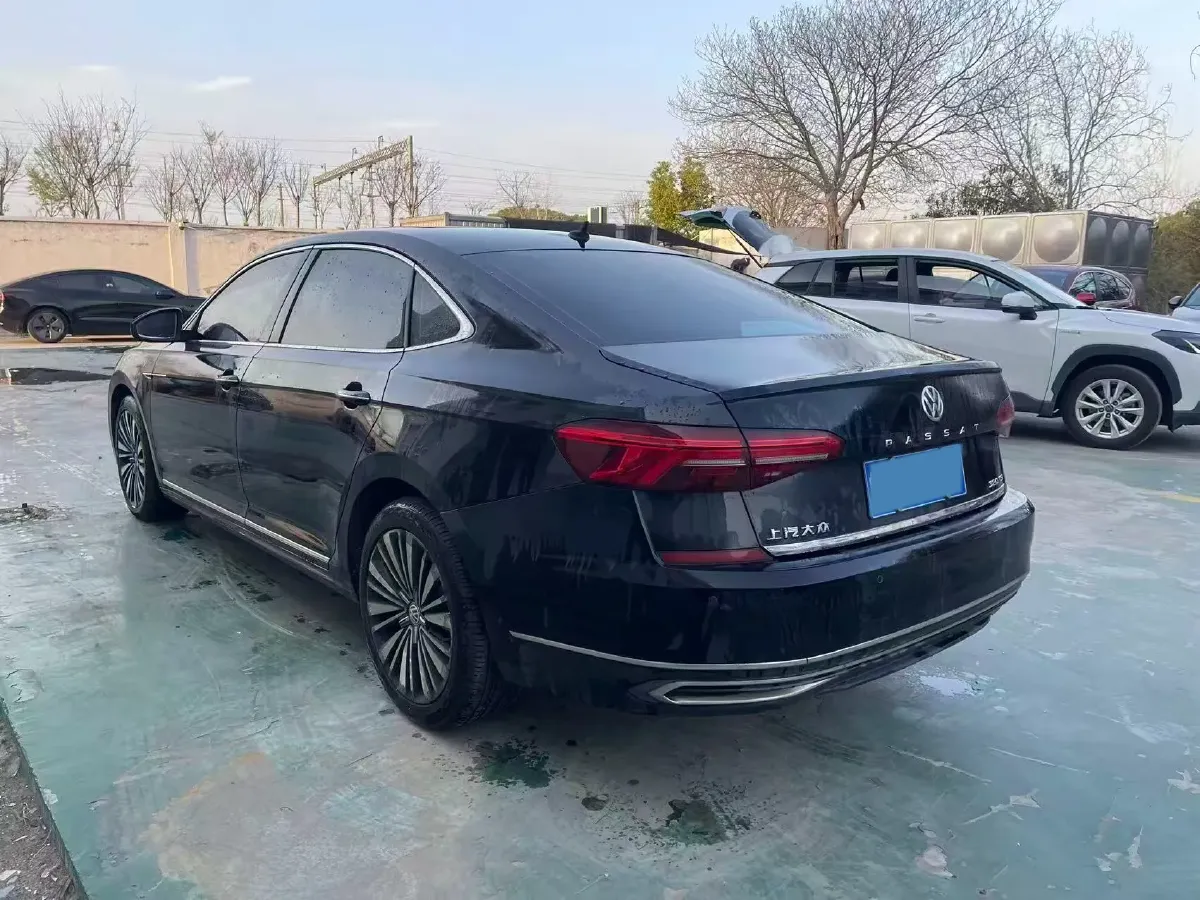 2019 Volkswagen Passat 2.0T 186HP L4 7DCT,autocango,china used car exporter,china ev exporter,chinese used car exporter,chinese used ev exporter