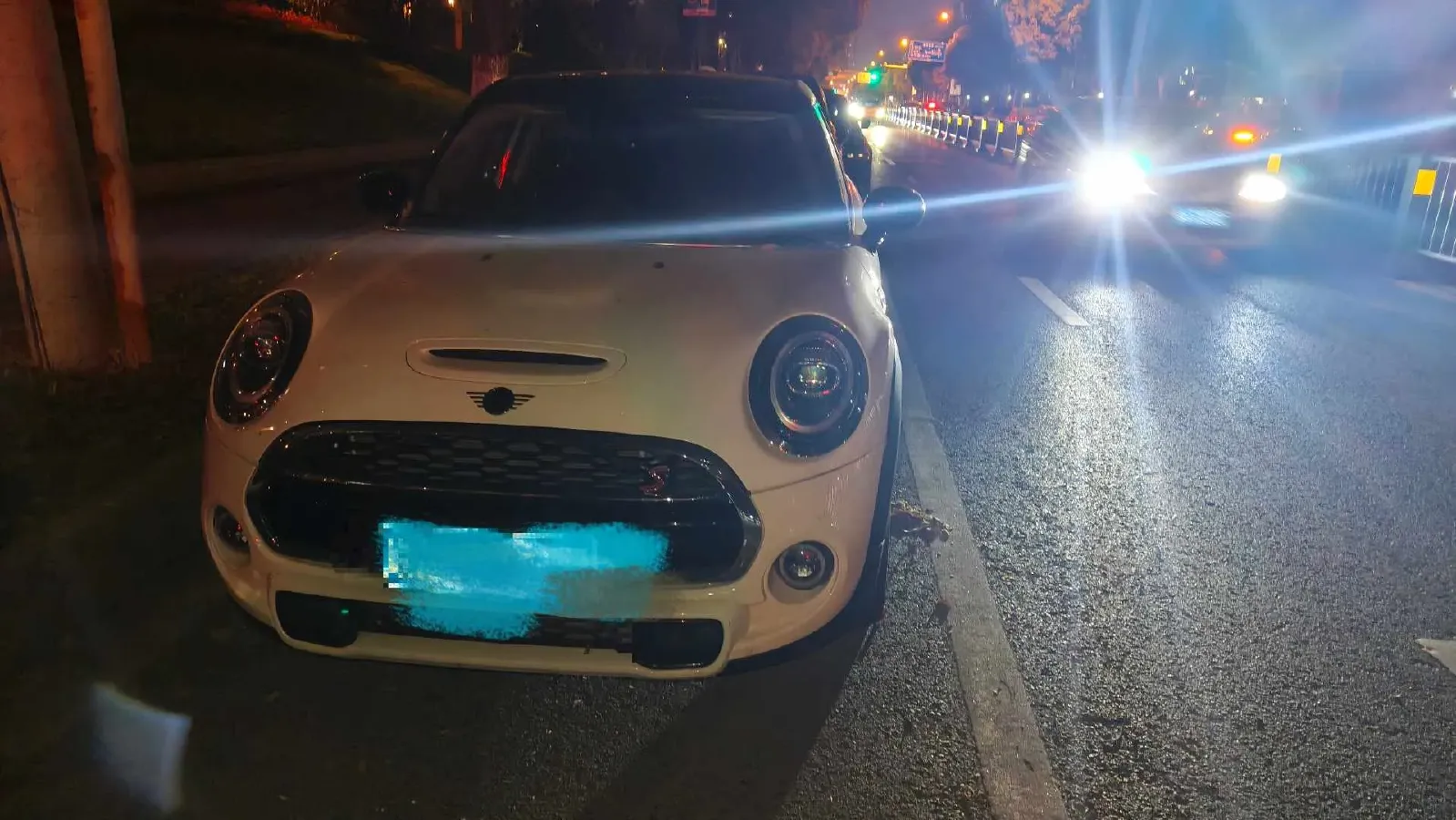 2019 MINI MINI 2.0T 192HP L4 7DCT,autocango,china used car exporter,china ev exporter,chinese used car exporter,chinese used ev exporter