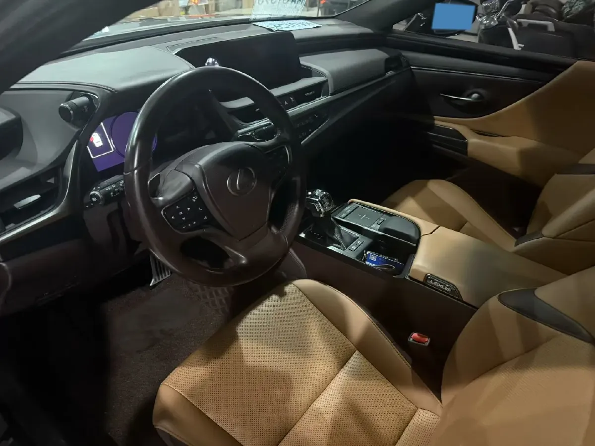 2020 Lexus ES 2.5L 178HP L4 E-CVT Hybrid,autocango,china used car exporter,china ev exporter,chinese used car exporter,chinese used ev exporter