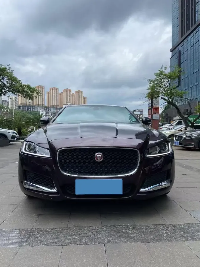 2019 HongQi HS7 3.0T 337HP V6 8AT,autocango,china used car exporter,china ev exporter,chinese used car exporter,chinese used ev exporter