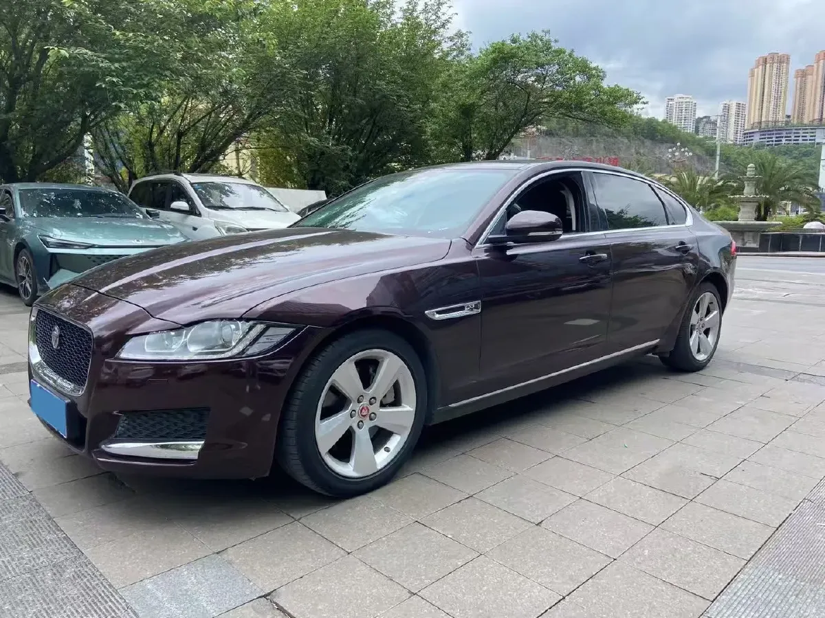 2019 HongQi HS7 3.0T 337HP V6 8AT,autocango,china used car exporter,china ev exporter,chinese used car exporter,chinese used ev exporter