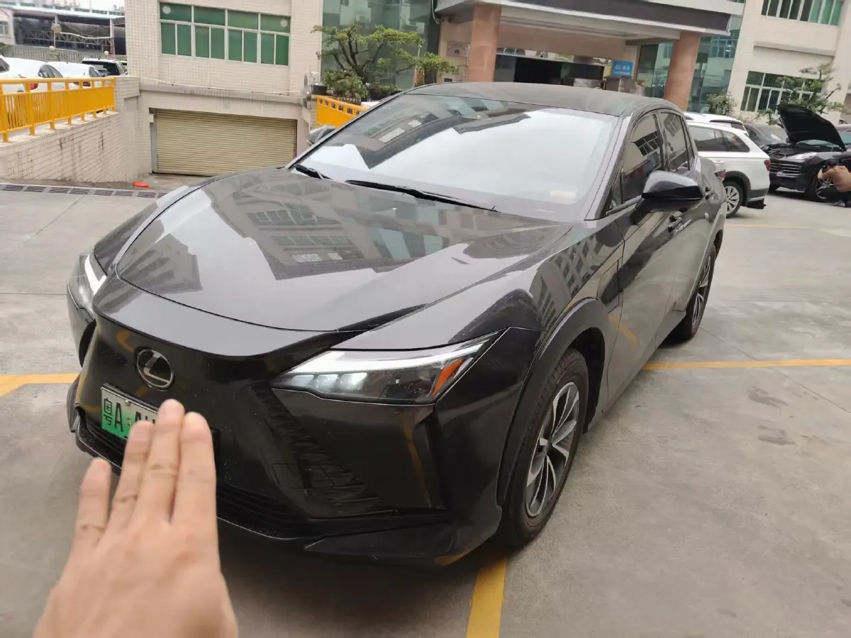 2023 Lexus RZ BEV 66KWH,autocango,china used car exporter,china ev exporter,chinese used car exporter,chinese used ev exporter