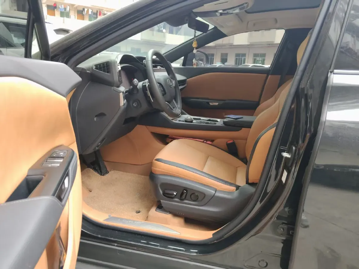 2023 Lexus RZ BEV 66KWH,autocango,china used car exporter,china ev exporter,chinese used car exporter,chinese used ev exporter