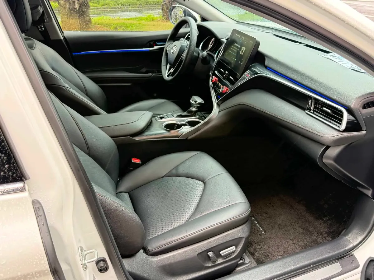 2023 Toyota Camry 2.0L 177HP L4 CVT,autocango,china used car exporter,china ev exporter,chinese used car exporter,chinese used ev exporter