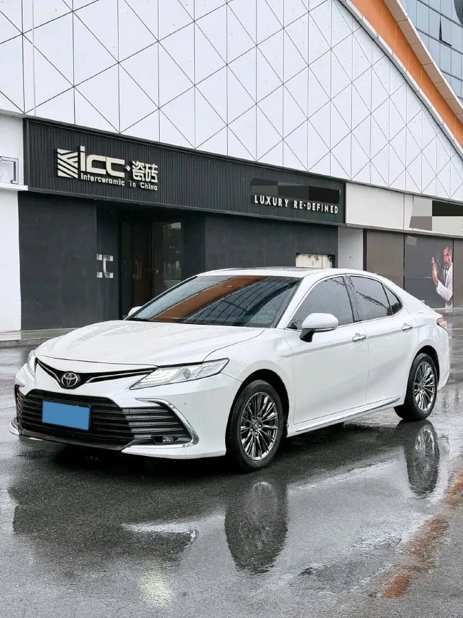 2023 Toyota Camry 2.0L 177HP L4 CVT,autocango,china used car exporter,china ev exporter,chinese used car exporter,chinese used ev exporter