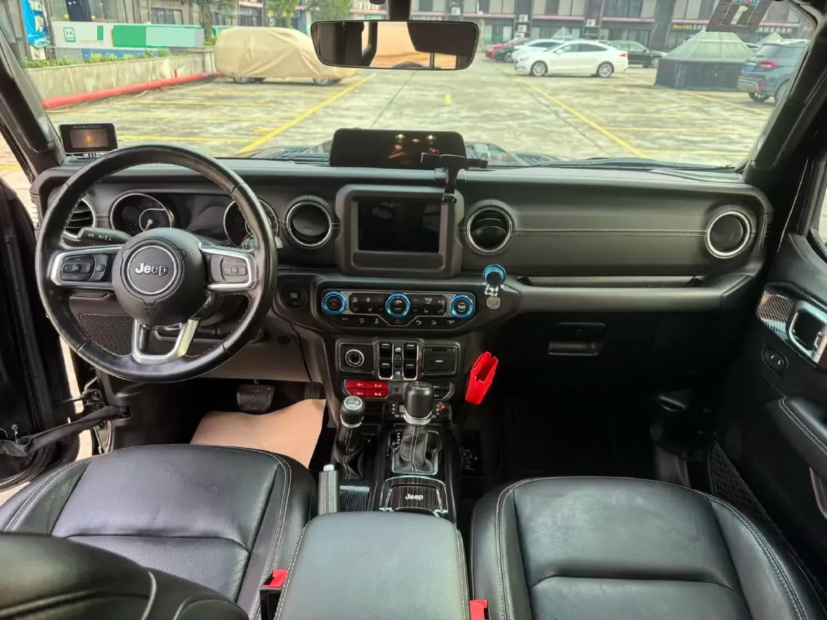 2019 Jeep Wrangler 2.0T 266HP L4 8AT,autocango,china used car exporter,china ev exporter,chinese used car exporter,chinese used ev exporter
