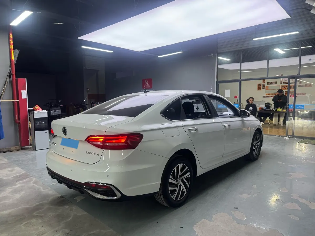 2024 Volkswagen Lavida 1.5L 110HP L4 6AT,autocango,china used car exporter,china ev exporter,chinese used car exporter,chinese used ev exporter