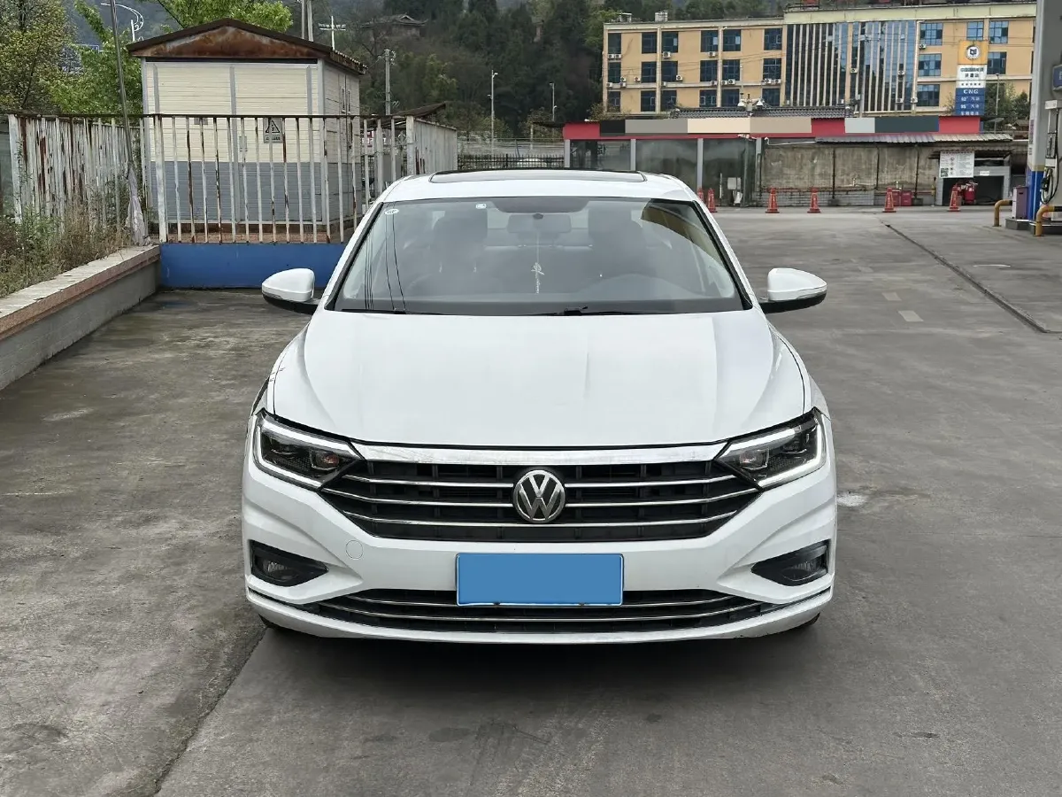 2021 Volkswagen Sagitar 1.2T 116HP L4 7DCT,autocango,china used car exporter,china ev exporter,chinese used car exporter,chinese used ev exporter
