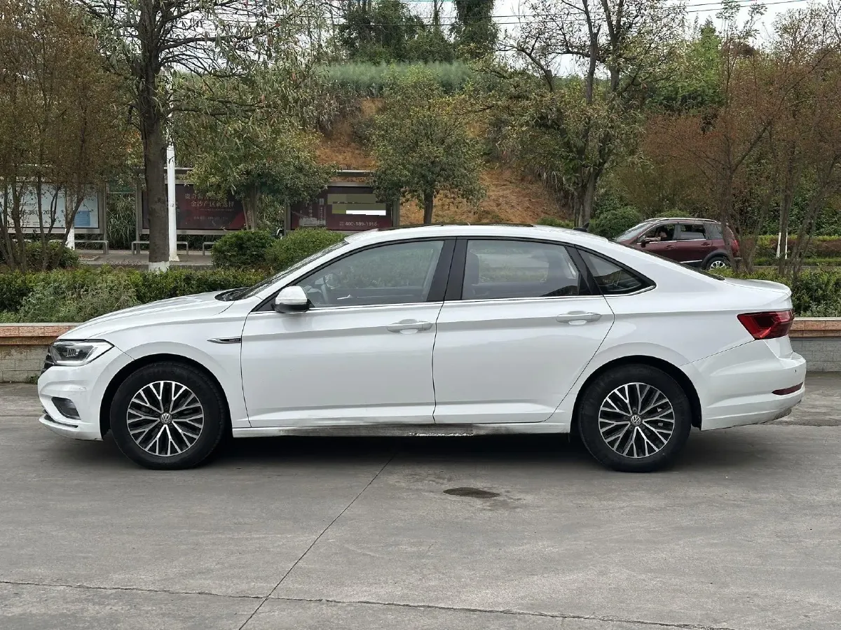 2021 Volkswagen Sagitar 1.2T 116HP L4 7DCT,autocango,china used car exporter,china ev exporter,chinese used car exporter,chinese used ev exporter