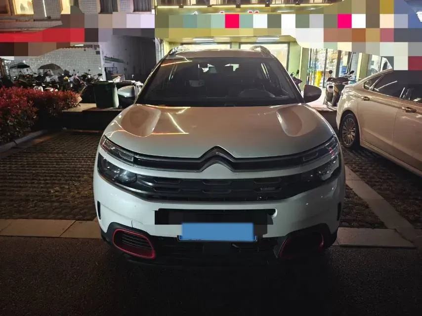 2019 Citroen C5 Aircross 1.6T 167HP L4 6AT,autocango,china used car exporter,china ev exporter,chinese used car exporter,chinese used ev exporter