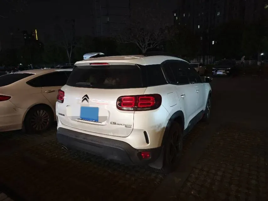 2019 Citroen C5 Aircross 1.6T 167HP L4 6AT,autocango,china used car exporter,china ev exporter,chinese used car exporter,chinese used ev exporter
