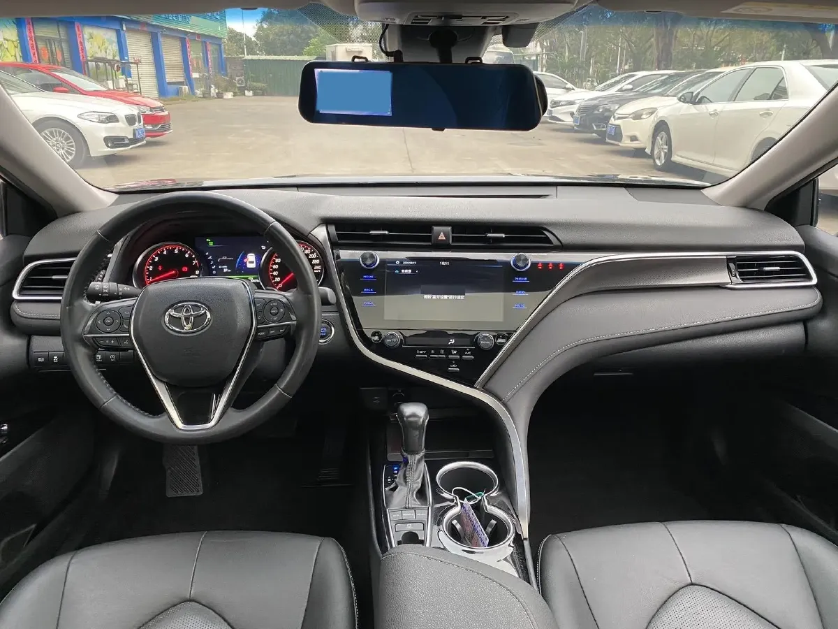 2019 Toyota Camry 2.0L 178HP L4 CVT,autocango,china used car exporter,china ev exporter,chinese used car exporter,chinese used ev exporter