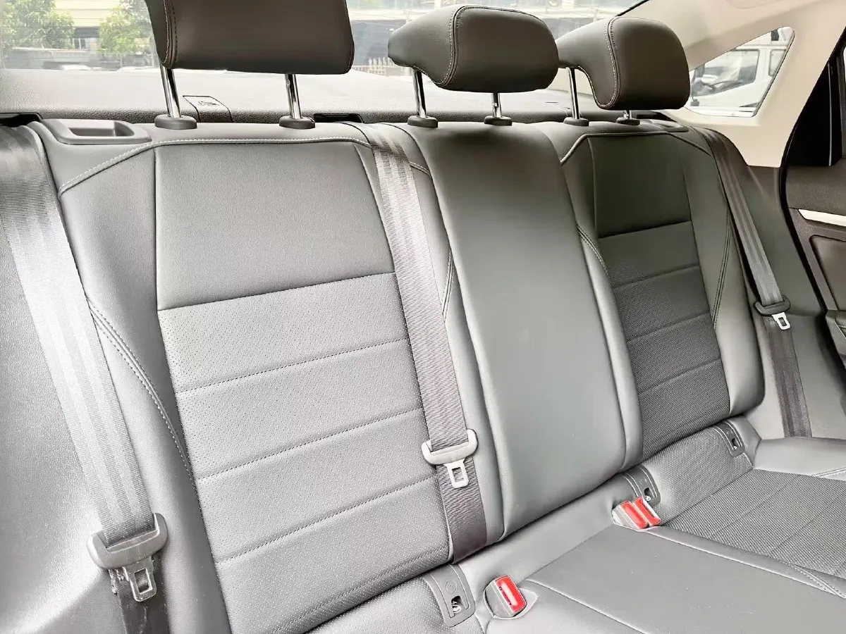 2019 Volkswagen Lavida 1.5L 113HP L4 6AT,autocango,china used car exporter,china ev exporter,chinese used car exporter,chinese used ev exporter