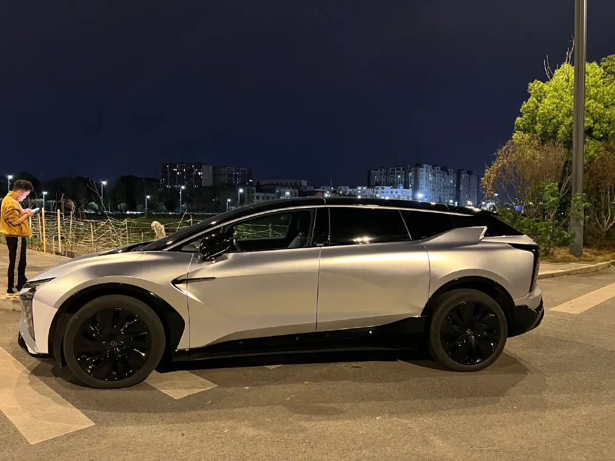 2021 HiPhi X BEV 97KWH,autocango,china used car exporter,china ev exporter,chinese used car exporter,chinese used ev exporter
