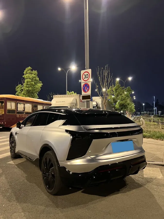 2021 HiPhi X BEV 97KWH,autocango,china used car exporter,china ev exporter,chinese used car exporter,chinese used ev exporter