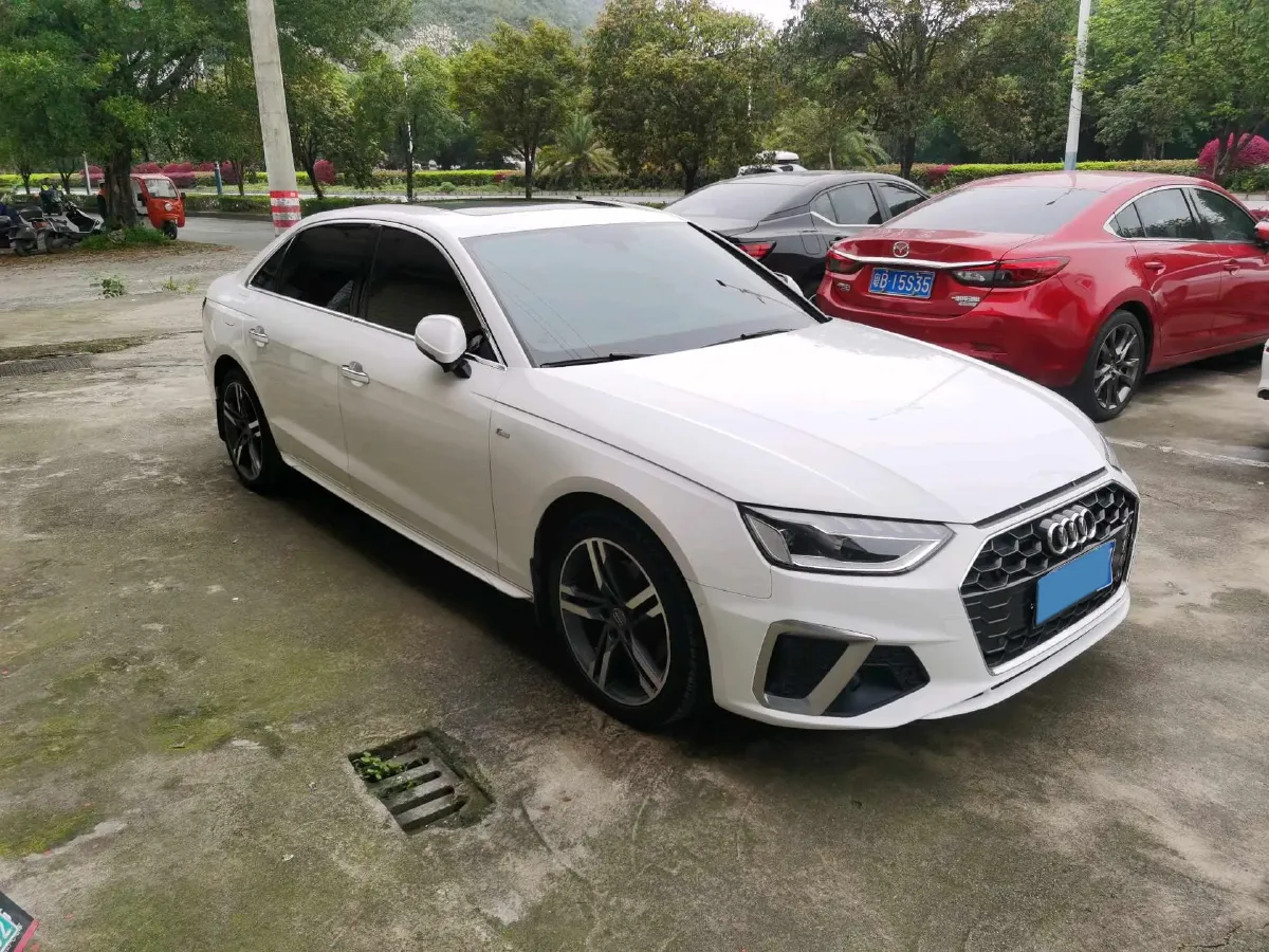 2020 Audi A4L 2.0T 190HP L4 7DCT,autocango,china used car exporter,china ev exporter,chinese used car exporter,chinese used ev exporter