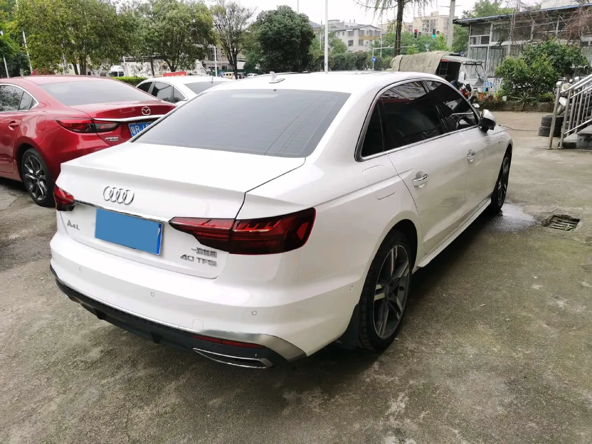 2020 Audi A4L 2.0T 190HP L4 7DCT,autocango,china used car exporter,china ev exporter,chinese used car exporter,chinese used ev exporter