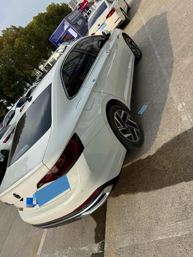 2025 Volkswagen Sagitar 1.5T 160HP L4 7DCT,autocango,china used car exporter,china ev exporter,chinese used car exporter,chinese used ev exporter