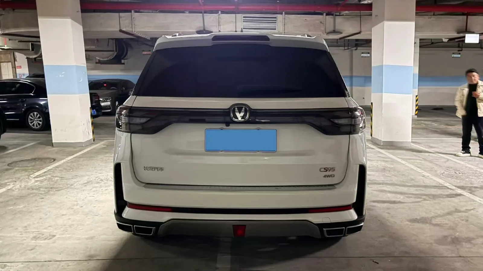2023 ChangAn CS95 2.0T 233HP L4 8AT,autocango,china used car exporter,china ev exporter,chinese used car exporter,chinese used ev exporter
