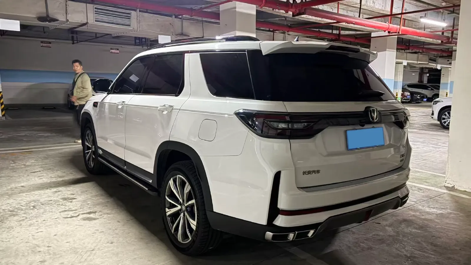 2023 ChangAn CS95 2.0T 233HP L4 8AT,autocango,china used car exporter,china ev exporter,chinese used car exporter,chinese used ev exporter