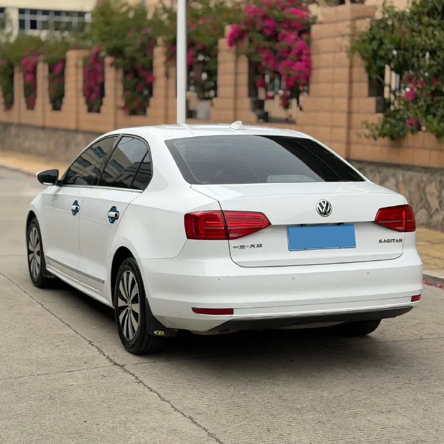 2018 KingLong KaiTe 2.3T 110HP L4 5MT,autocango,china used car exporter,china ev exporter,chinese used car exporter,chinese used ev exporter