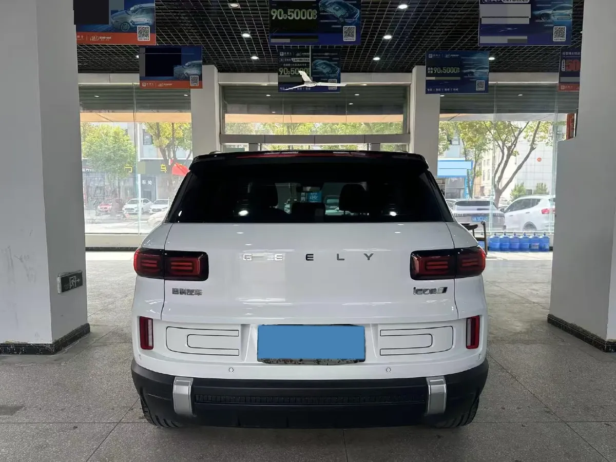 2023 Geely ICON 1.5T 181HP L4 7DCT,autocango,china used car exporter,china ev exporter,chinese used car exporter,chinese used ev exporter